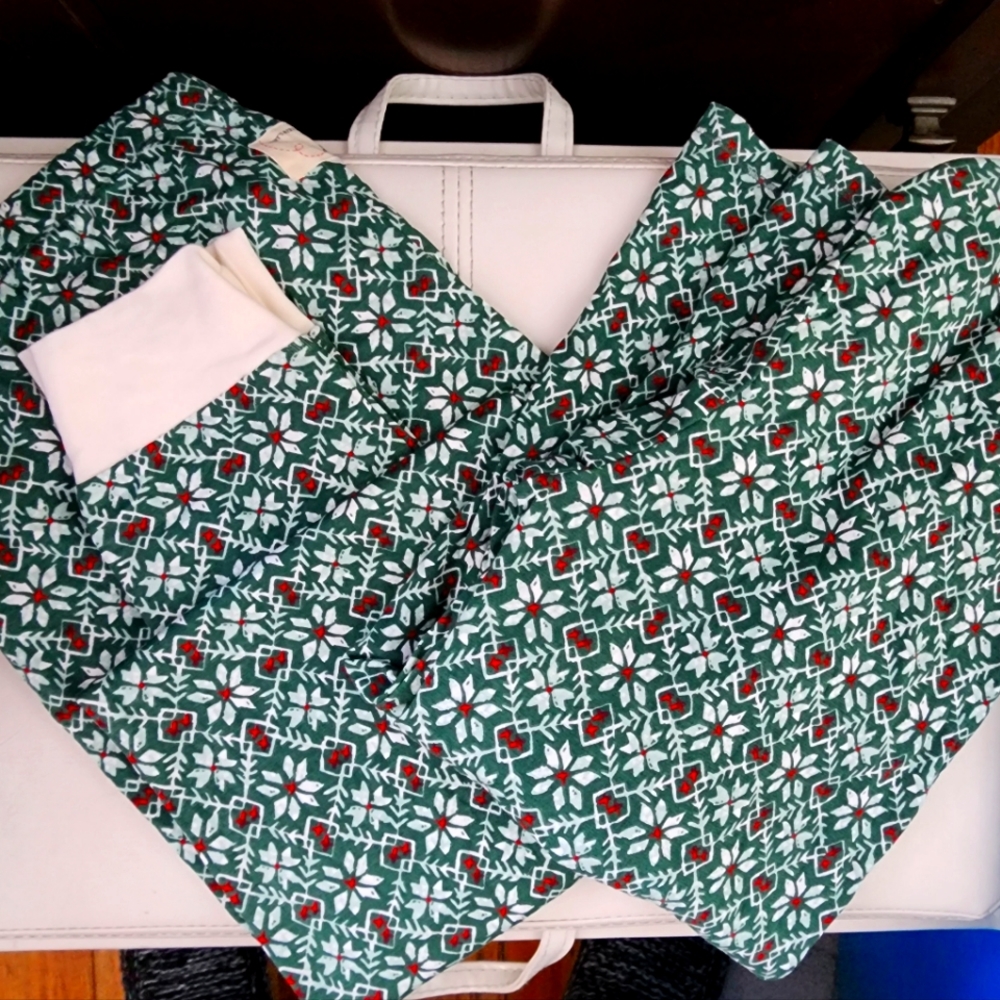Burts Bees pajama set